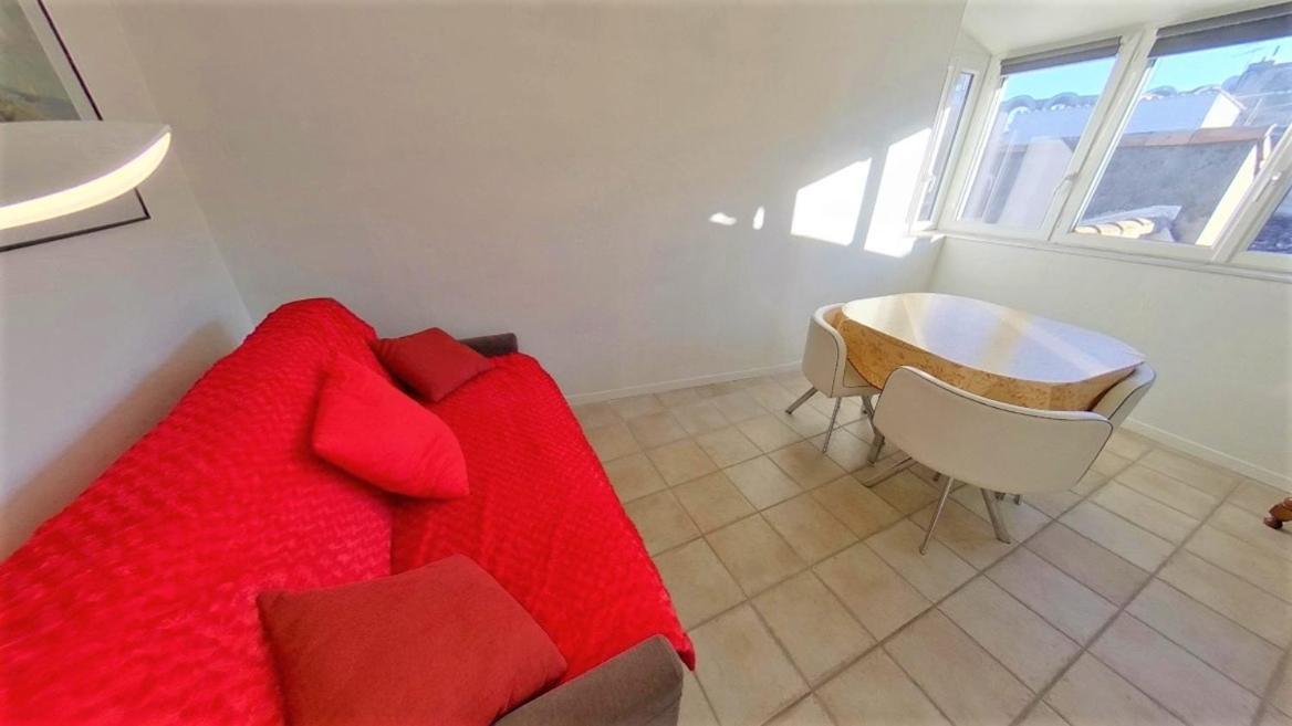Ferienwohnung La Terrasse Ensoleillee Arles Camargue Exterior foto