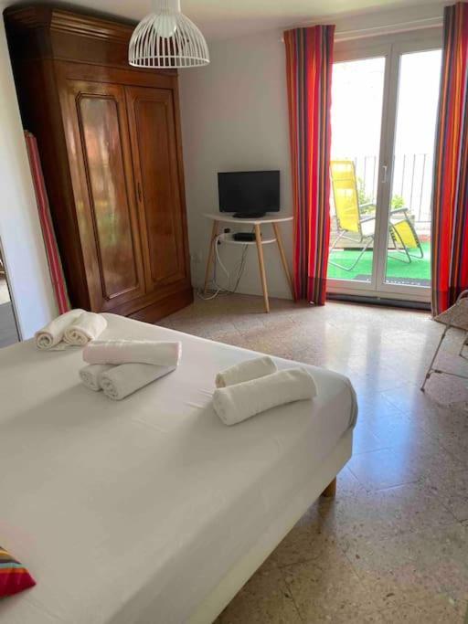 Ferienwohnung La Terrasse Ensoleillee Arles Camargue Exterior foto