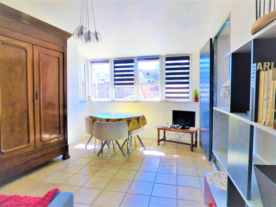 Ferienwohnung La Terrasse Ensoleillee Arles Camargue Exterior foto