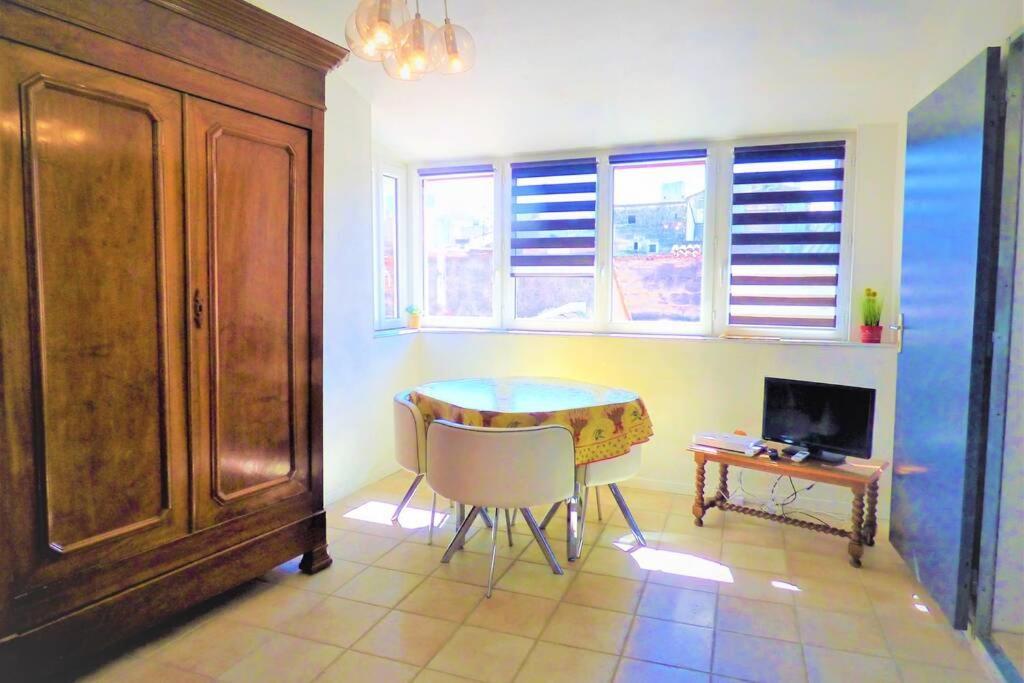 Ferienwohnung La Terrasse Ensoleillee Arles Camargue Exterior foto