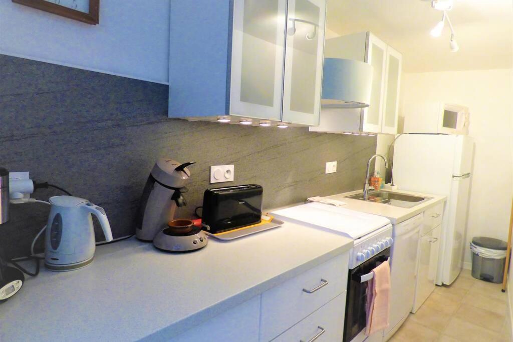 Ferienwohnung La Terrasse Ensoleillee Arles Camargue Exterior foto